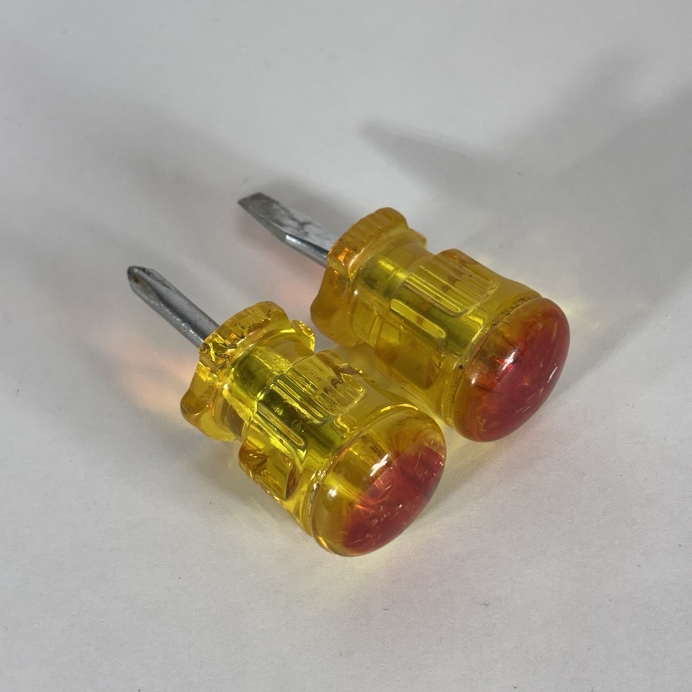 Vintage Fuller Stubby Screwdriver Set 304 Flathead 311 Phillips Yellow Red